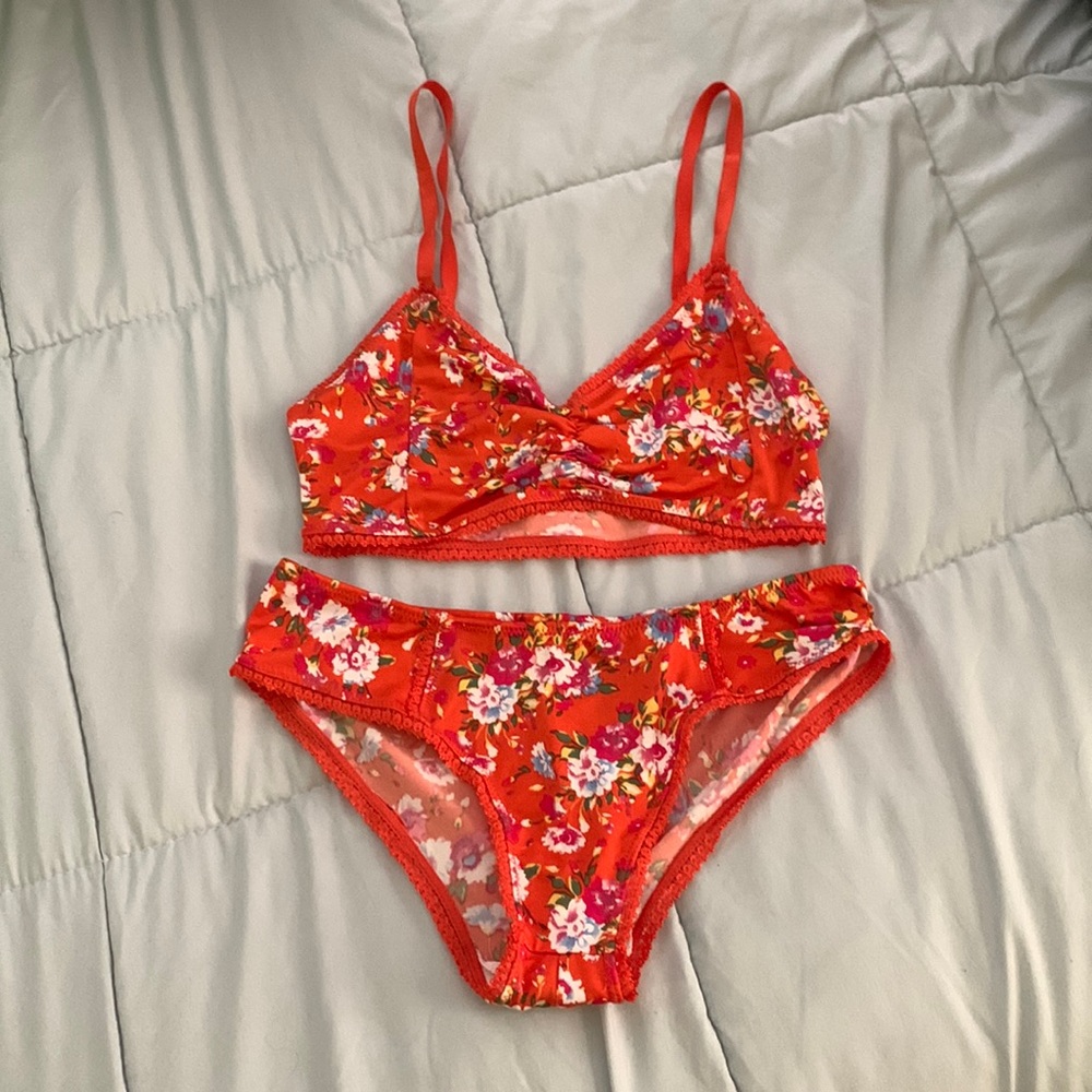 Spell revolver intimates set S (bra) M (bloomer) preowned